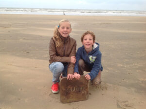 Tjipetir aangespoeld op strand