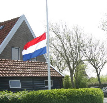 Thuis herdenken op 4 mei