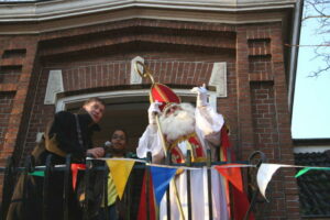 Sinterklaas op het bordes