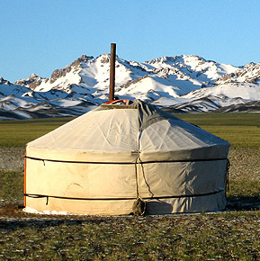 Mongoolse yurt op Ameland