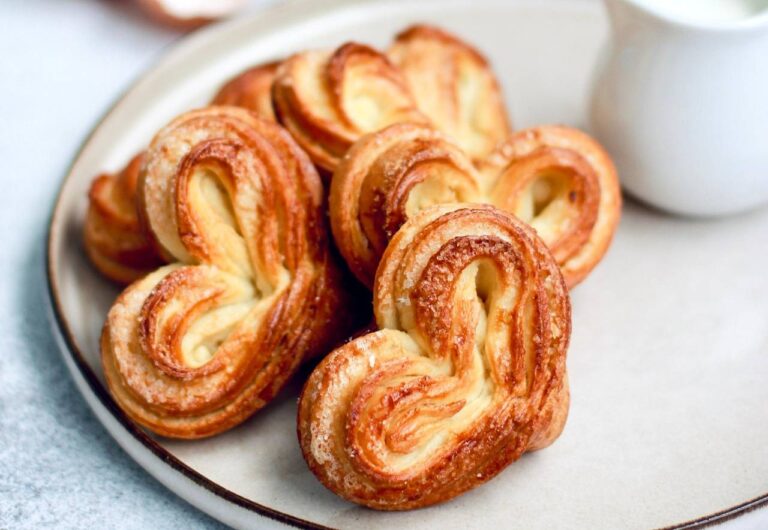 Valentijnskoekjes voor bij de koffie