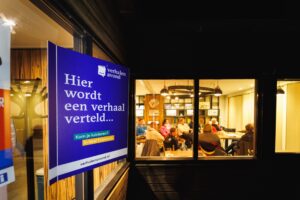 Verhalenavond onthult thema 2026 op Wereld Verteldag: Mijn roots