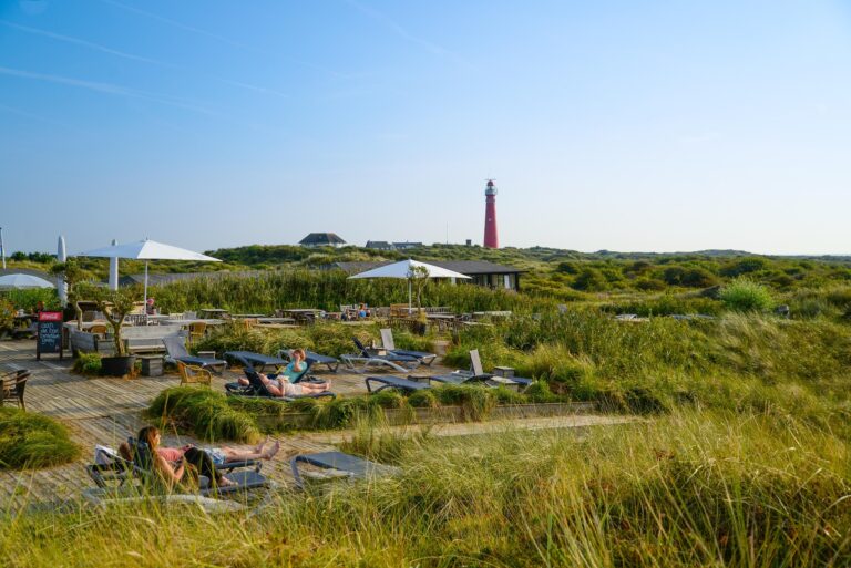 Subsidie Waddenfonds voor ontmoetingsplek op strand van Schiermonnikoog