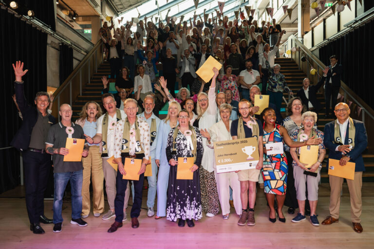 Stichting Lezen en Schrijven zoekt Friese Taalhelden