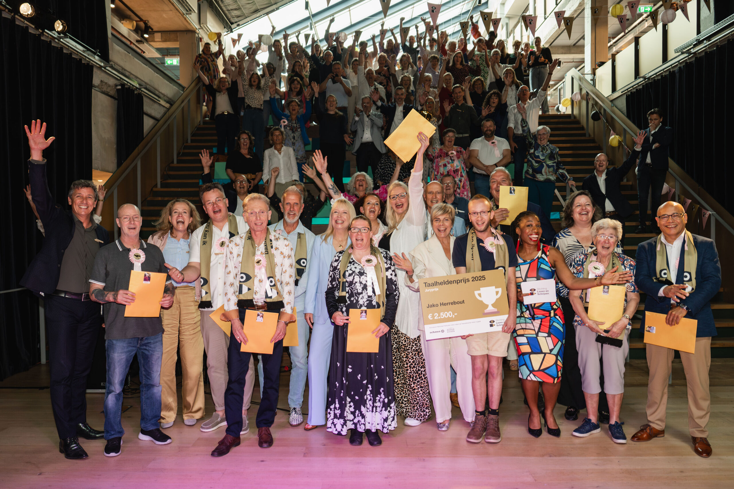 Stichting Lezen en Schrijven zoekt Friese Taalhelden